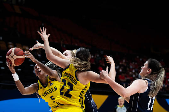 Kalis Loyd of Sweden