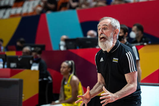 Head coach Marco Crespi of Sweden