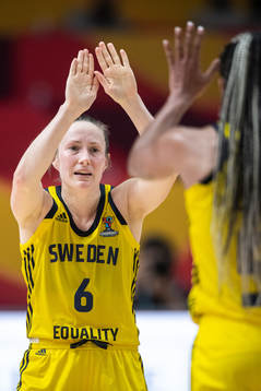 Frida Eldebrink of Sweden celebrates