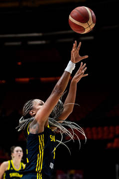 Kalis Loyd of Sweden