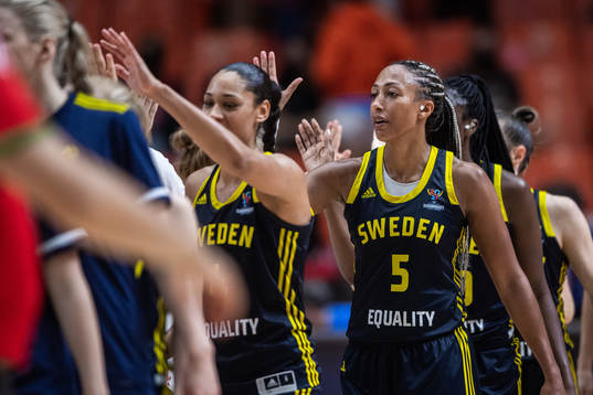 Kalis Loyd of Sweden