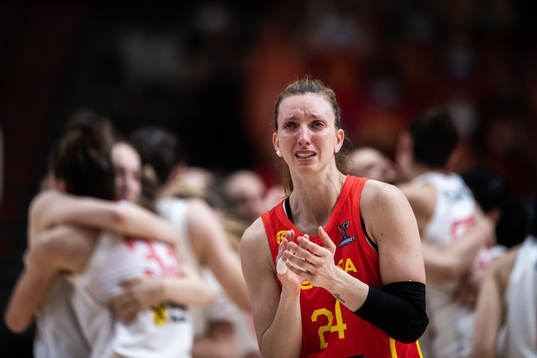 Laura Gil of Spain look dejected
