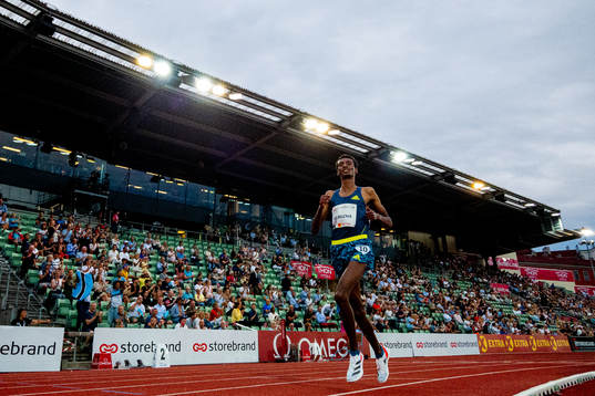 Yomif Kejelcha of Ethiopia competes to win the men's 3000