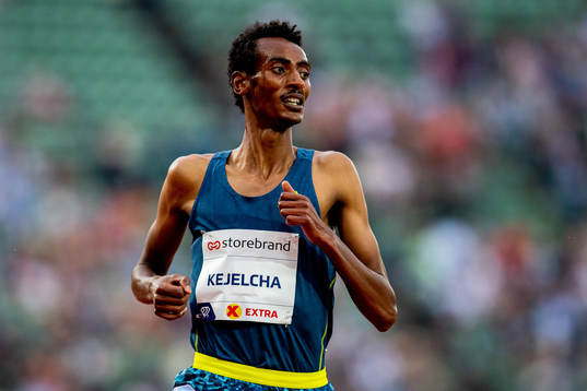 Yomif Kejelcha of Ethiopia competes to win the men's 3000