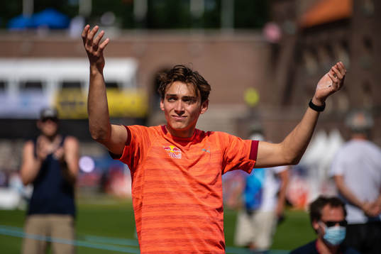 Armand Duplantis of Sweden get awarded Jerringpriset