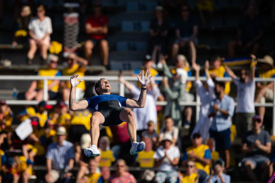 Renaud Lavillenie of France