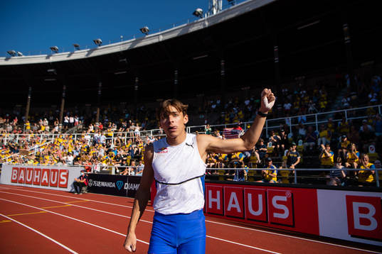 Armand Duplantis of Sweden
