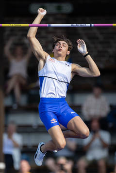 Armand Duplantis of Sweden