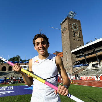 Armand Duplantis of Sweden