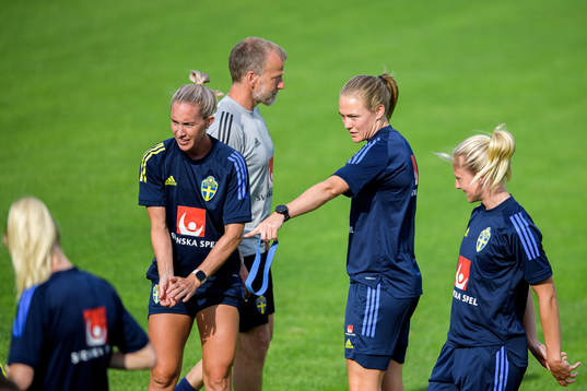 Julia Roddar, Magdalena Eriksson och Rebecka Blomqvist