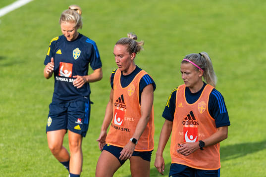 Rebecka Blomqvist, Julia Roddar och Hanna Glas