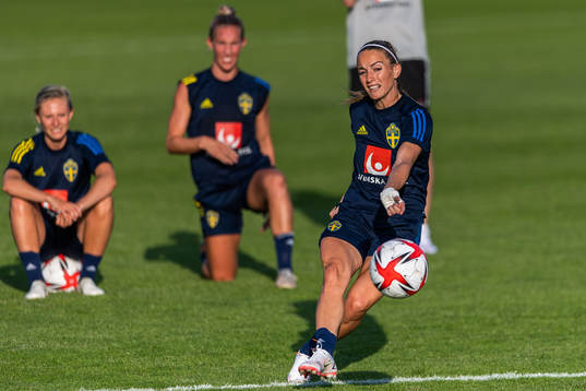 Kosovare Asllani