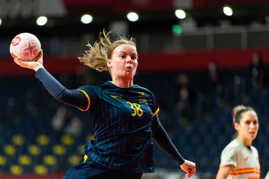 Elin Hansson of Sweden