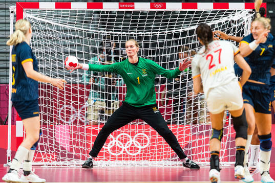 Goalkeeper Johanna Bundsen of Sweden