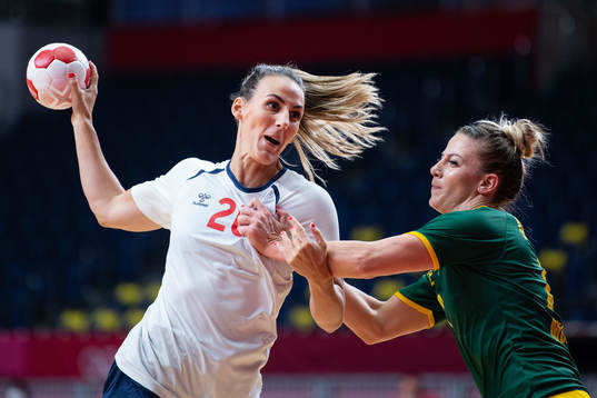 Marta Tomac of Norway compete in the women's handball match