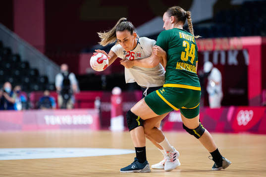Marta Tomac of Norway and Tatjana Brnovic of Montenegro