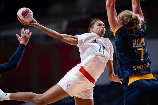 Estelle Nze Minko of France compete in the women's handball