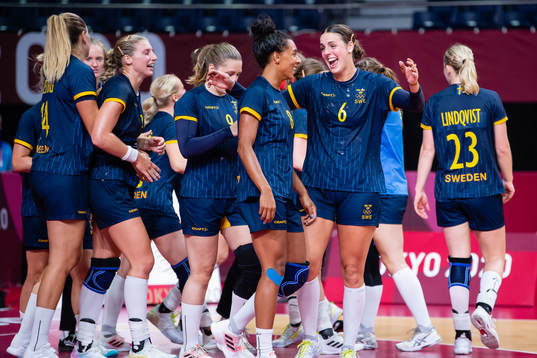 Carin Strömberg  of Sweden celebrates