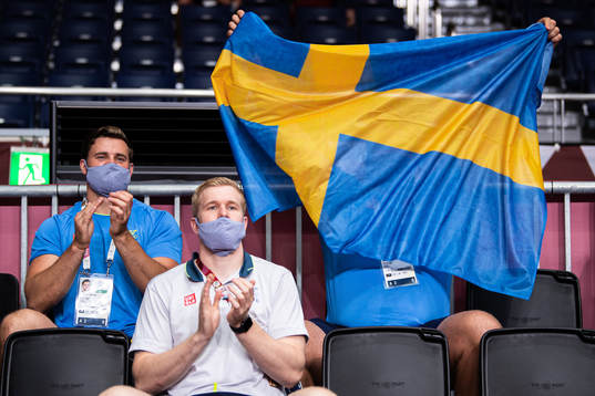 Daniel Ståhl and Simon Pettersson of Sweden, discus, in