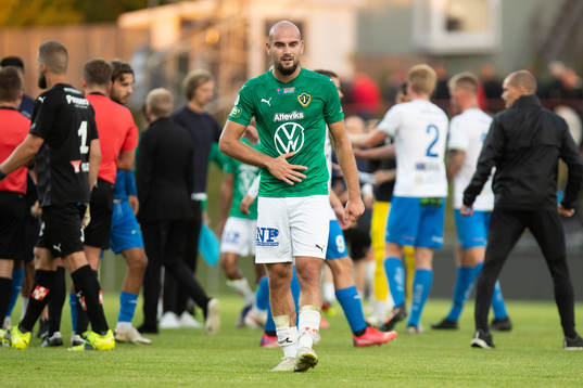 Jönköpings Perparim Beqaj deppar