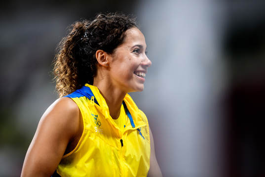 Angelica Bengtsson of Sweden celebrates in women's pole