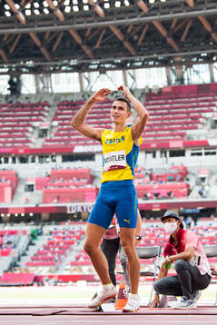 Thobias Montler of Sweden looks dejected in the men’s