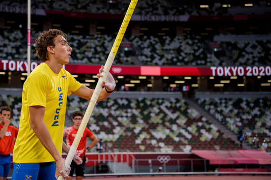 Armand Duplantis of Sweden