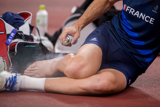 Renaud Lavillenie of France in pain