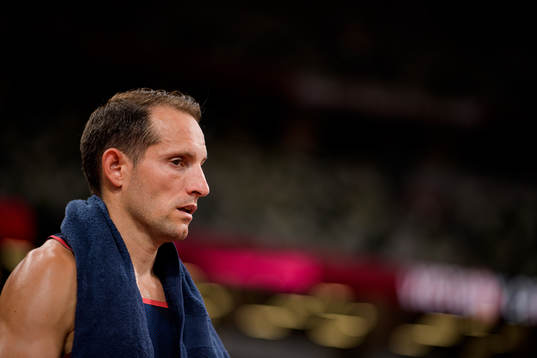 Renaud Lavillenie of France in pain