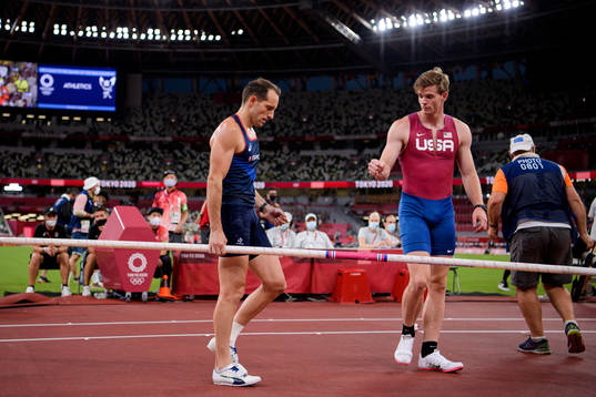 Renaud Lavillenie of France and Christopher Nilsen of USA