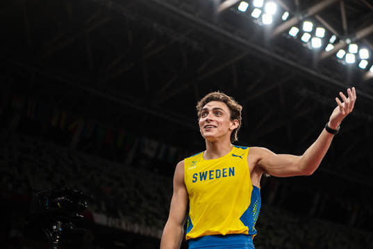 Armand Duplantis of Sweden reacts