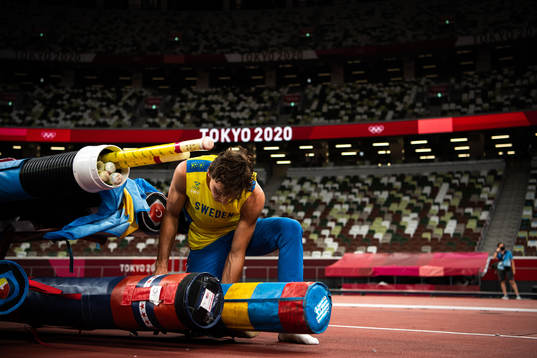 Armand Duplantis of Sweden celebrate his first place as he
