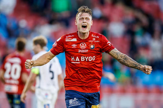 Örgrytes Marcus Haglind Sangré jublar