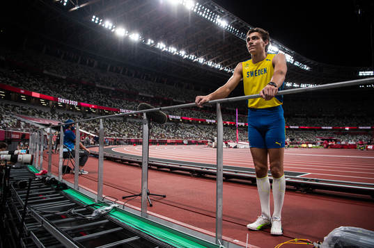 Armand Duplantis of Sweden