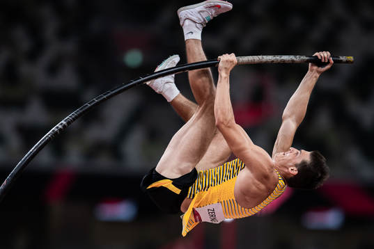 Oleg Zernikel of Germany