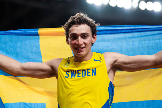 Armand Duplantis of Sweden celebrate his first place