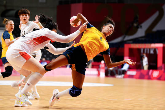 Jamina Roberts of Sweden in the Women's Handball