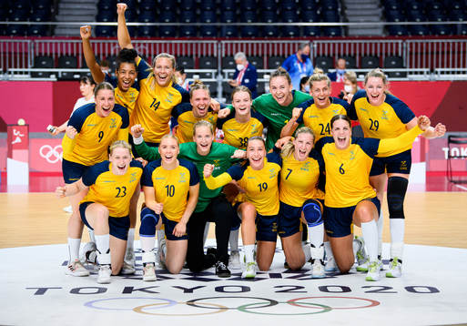 Players of Sweden celebrate