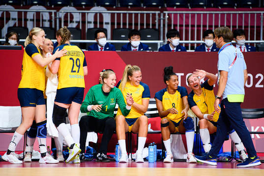 Players of Sweden celebrate