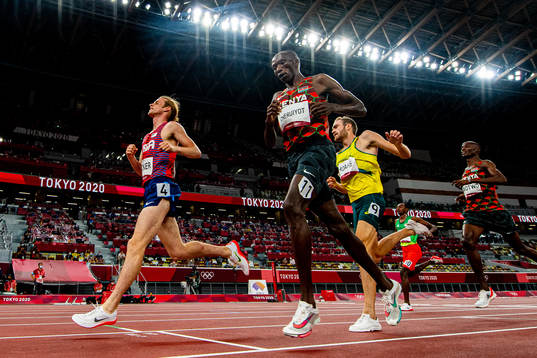 Cole Hocker of USA, Timothy Cheruiyot of Kenya and Oliver