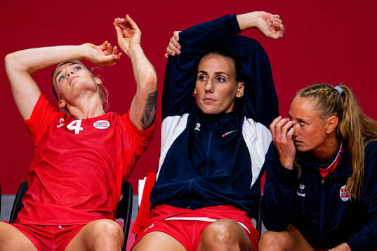 Veronica Kristiansen, Marta Tomac and Camilla Herrem of