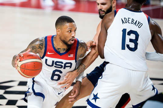 Damian Lillard of USA in the men's basketball final between