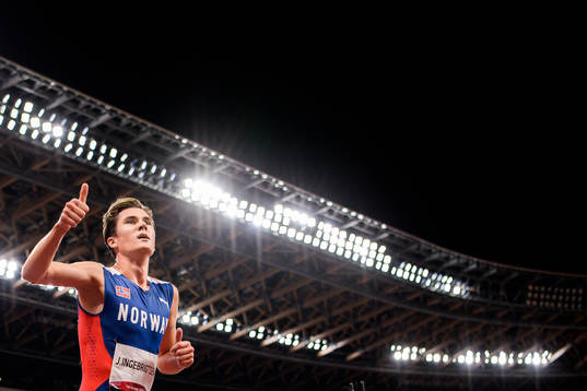 Jakob Ingebrigtsen of Norway celebrates