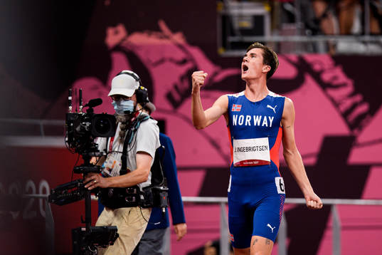 Jakob Ingebrigtsen of Norway celebrates