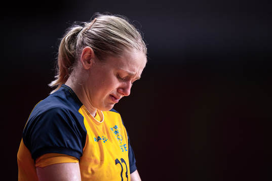 Emma Lindqvist of Sweden looks dejected