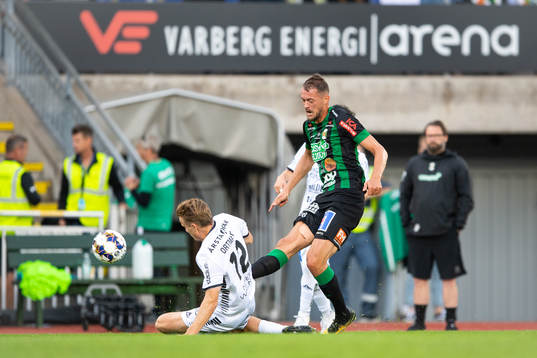 Sirius Jacob Ortmark och Varbergs Albert Ejupi