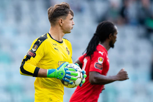 Vasalunds målvakt Radu Mitu