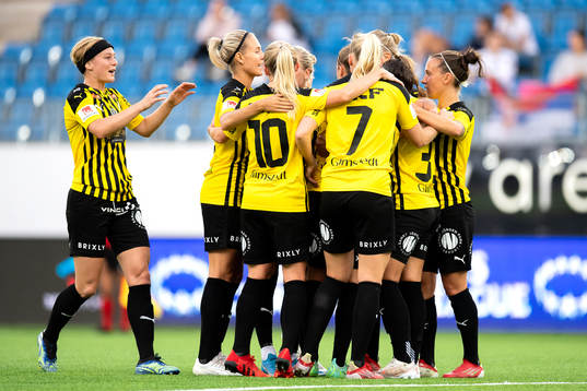 Players of Häcken celebrate