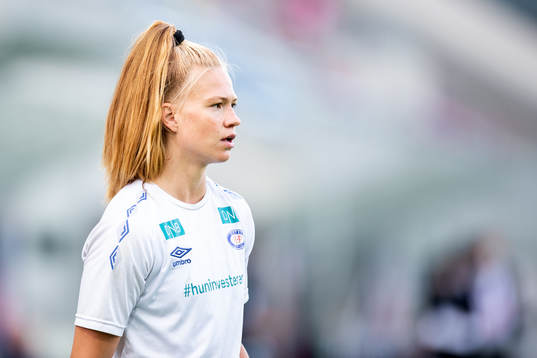 Goalkeeper Jalen Justine Tompkins of Vålerenga