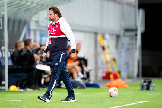 Jack Majgaard Jensen, head coach of Vålerenga, looks